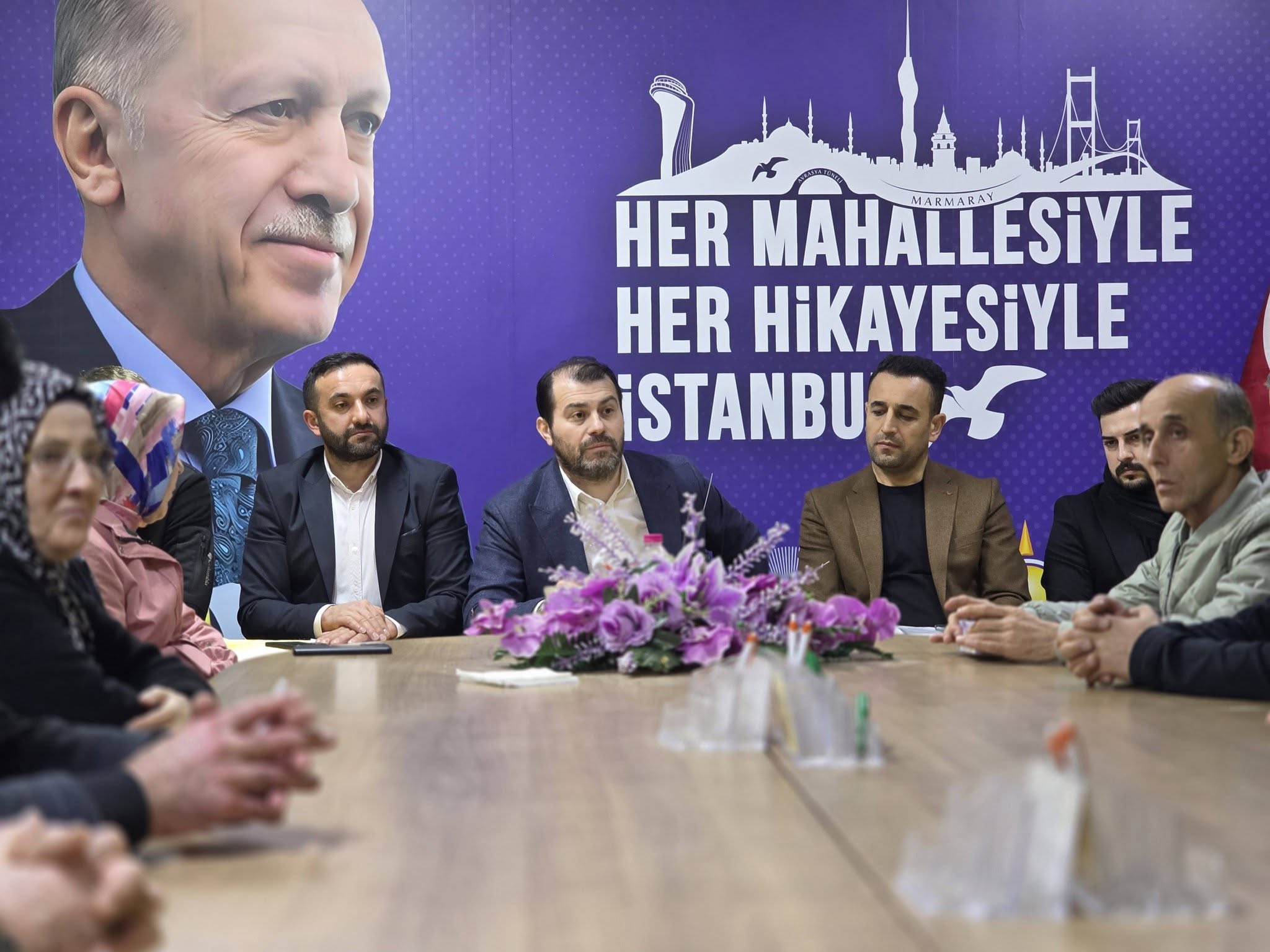 ilçe Başkanımız Şeref ÇOLAK , Şifa ve Mimar Sinan Mahallelerimizde gerçekleştirilen haftalık teşkilat toplantılarına katıldı.