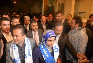 TUZLADAN COŞKULU KARŞILAMA